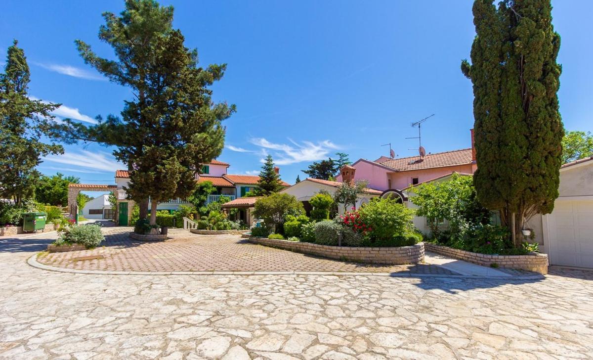 Apartments Zdravko Medulin Dış mekan fotoğraf